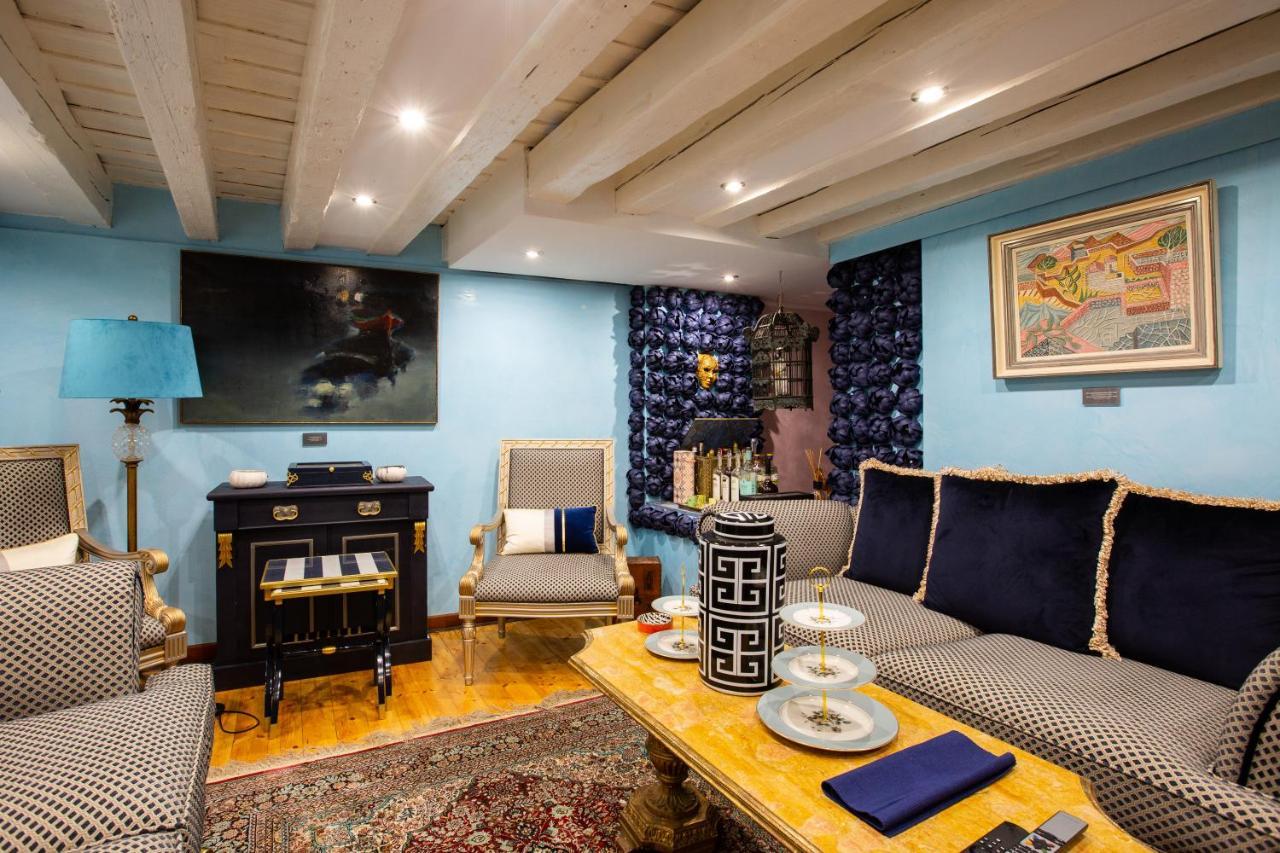 Luxury In * Veneza